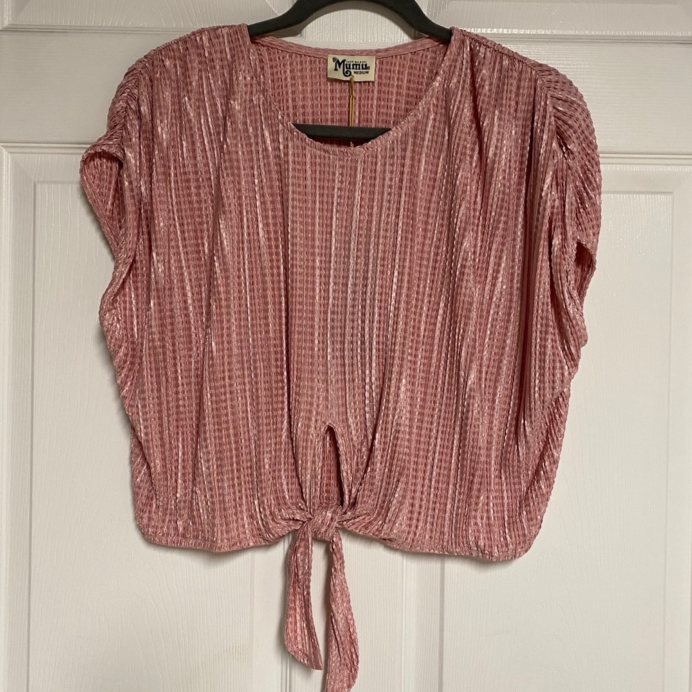 NWT Show Me Your Munu Top Size Medium